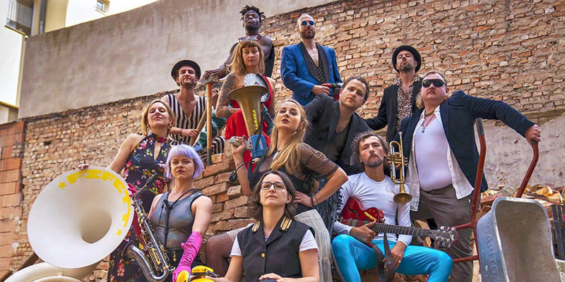 Frohe Zukunft – Brass, Beats & Ekstase